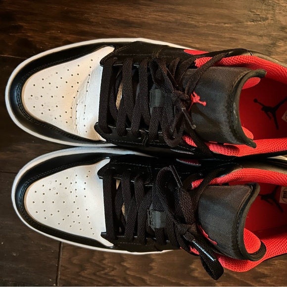 Nike Air Jordan 1 Low OG 2023 Black White Red Size 12 - Picture 5 of 15